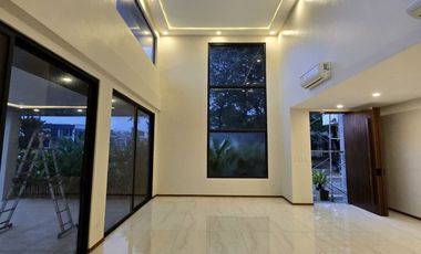 5 Bedroom 2-Storey  Modern Elegant House and Lot for SALE or RENT in Angeles City near Marqueemall, NLEX, Landers, Infinity Malls, Hospitals and sch