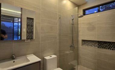 5 Bedroom 2-Storey  Modern Elegant House and Lot for SALE or RENT in Angeles City near Marqueemall, NLEX, Landers, Infinity Malls, Hospitals and sch