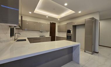 5 Bedroom 2-Storey  Modern Elegant House and Lot for SALE or RENT in Angeles City near Marqueemall, NLEX, Landers, Infinity Malls, Hospitals and sch