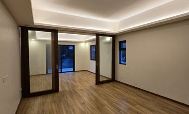 5 Bedroom 2-Storey  Modern Elegant House and Lot for SALE or RENT in Angeles City near Marqueemall, NLEX, Landers, Infinity Malls, Hospitals and sch