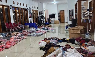 Rumah Luas Full Furnish di Cisaranten Arcamanik