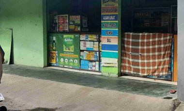 dijual kontrakan 4 pintu dan kios 1 unit