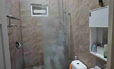 DIJUAL RUMAH 3 LANTAI HOOK JATIBENING BARU 250M2 SHM SELANGKAH KE JAKARTA