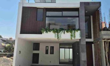 Bonita casa  nueva en venta en San Andres Cholula  fracc El Barreal. opción  a 4a recámara.