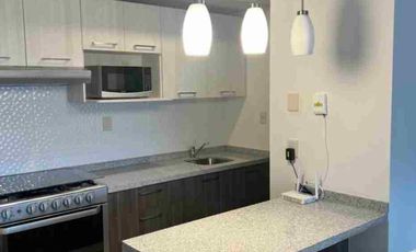 Bonito departamento en renta amueblado en Lomas de Angelópolis, cerca de Sonata