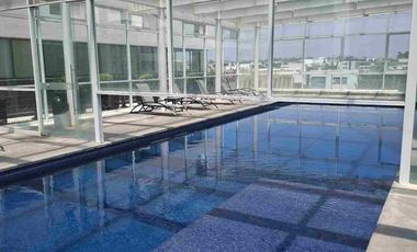 Bonito departamento en renta amueblado en Lomas de Angelópolis, cerca de Sonata