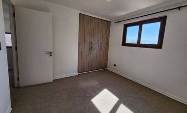 Se arrienda casa en Cond. Don Martin, Machali