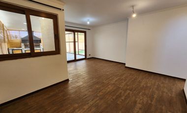 Se arrienda casa en Cond. Don Martin, Machali