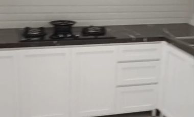 Disewakan rumah bagus di kompleks AURI Jatiasih Bekasi .