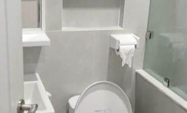 Disewakan rumah bagus di kompleks AURI Jatiasih Bekasi .