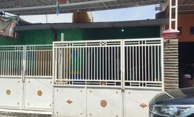Rumah disewakan di Tambak Oso, Waru, Sidoarjo, Jawa Timur