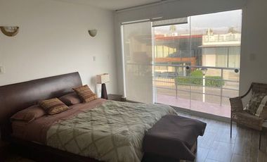 Playa Totoritas - Malecón - Vendo linda casa frente al mar. 5 Dorm. 2 cocheras.
