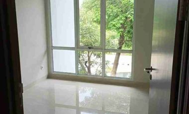 JUAL CEPAT JUAL RUGI TOWN HOUSE 1 PURI MANSION BAWAH HARGA PPJB