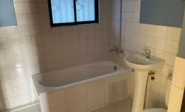 SE VENDE CASA EN VILLA DULCE 4 D. 2 B.  VIÑA DEL MAR UF 4.200 VISTA CIUDAD Y MAR