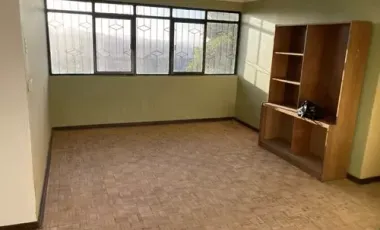 SE VENDE CASA EN VILLA DULCE 4 D. 2 B.  VIÑA DEL MAR UF 4.200 VISTA CIUDAD Y MAR