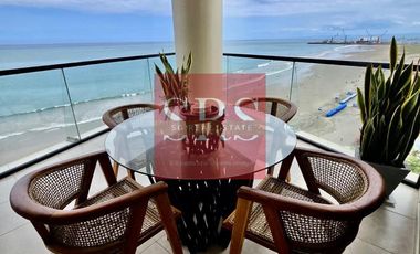 VENTA DE LUJOSO DEPARTAMENTO FRENTE AL MAR