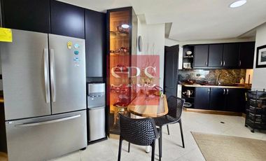 VENTA DE LUJOSO DEPARTAMENTO FRENTE AL MAR