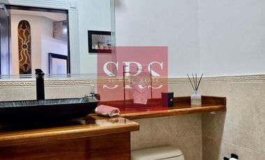 VENTA DE LUJOSO DEPARTAMENTO FRENTE AL MAR