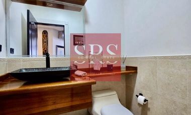 VENTA DE LUJOSO DEPARTAMENTO FRENTE AL MAR