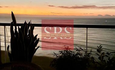 VENTA DE LUJOSO DEPARTAMENTO FRENTE AL MAR