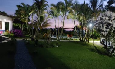 VENTA DE CHALET. VIA MONTENEGRO