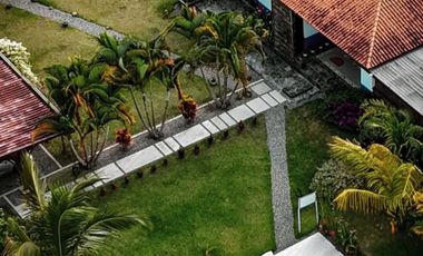 VENTA DE CHALET. VIA MONTENEGRO