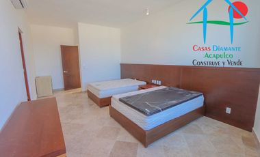 Penthouse con 6 recámaras, terraza, jacuzzi y vista al mar