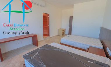 Penthouse con 6 recámaras, terraza, jacuzzi y vista al mar