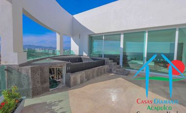 Penthouse con 6 recámaras, terraza, jacuzzi y vista al mar