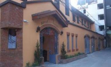 PROMO RATE Low Rise 2 Bedroom Apartment in Malate with Wifi and Pool