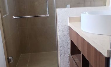 RENTO CASA 4 RECAMARAS EN AMARA A19