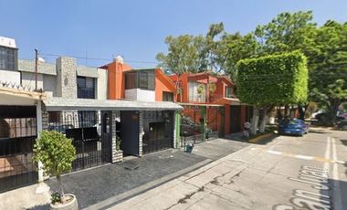 CASA CON 4 RECAMARAS EN VALLE DORADO, TLALNEPANTLA, EDOMEX