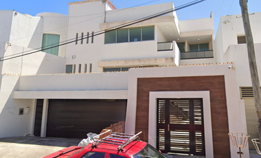 HERMOSA CASA EN BOCA DEL RIO