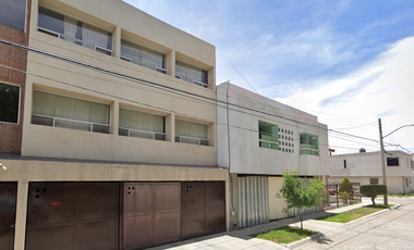 HERMOSA CASA EN BALCONES DEL VALLE