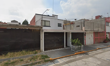 OPORTUNIDAD, HERMOSA CASA EN METEPEC