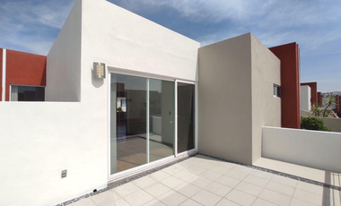 HERMOSA CASA EN LOMAS DE LA ASUNCION