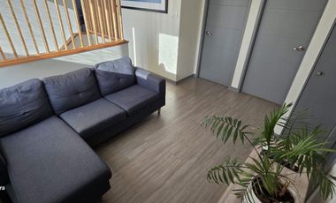 Se arrienda, Espectacular Casa con Piscina Temperada 4 dormitorios + sala multiuso - Chicureo