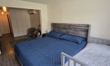 Se arrienda, Espectacular Casa con Piscina Temperada 4 dormitorios + sala multiuso - Chicureo