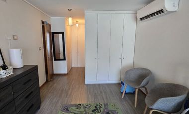 Se arrienda, Espectacular Casa con Piscina Temperada 4 dormitorios + sala multiuso - Chicureo