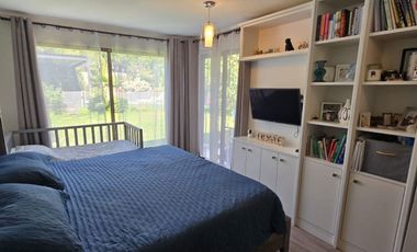 Se arrienda, Espectacular Casa con Piscina Temperada 4 dormitorios + sala multiuso - Chicureo