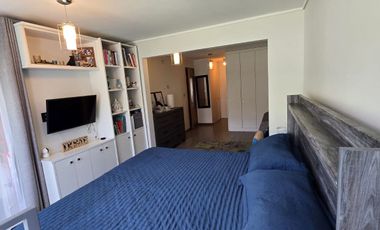 Se arrienda, Espectacular Casa con Piscina Temperada 4 dormitorios + sala multiuso - Chicureo