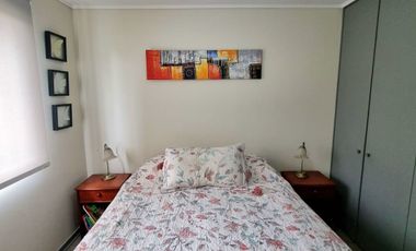 Se arrienda, Espectacular Casa con Piscina Temperada 4 dormitorios + sala multiuso - Chicureo