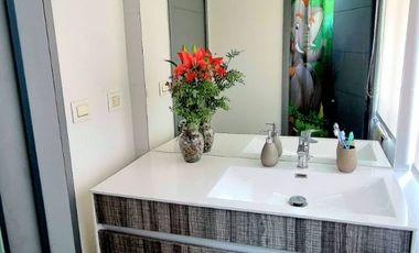 Se arrienda, Espectacular Casa con Piscina Temperada 4 dormitorios + sala multiuso - Chicureo