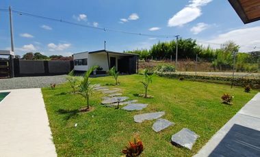 VENTA O PERMUTA INCREIBLE CASA CAMPESTRE A 10 MINUTOS DE QUIMBAYA (QUINDÍO) / Casa Campestre Eje Cafetero / Casa Campestre Nueva / Piscina / Jacuzzi