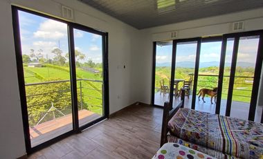 VENTA O PERMUTA INCREIBLE CASA CAMPESTRE A 10 MINUTOS DE QUIMBAYA (QUINDÍO) / Casa Campestre Eje Cafetero / Casa Campestre Nueva / Piscina / Jacuzzi
