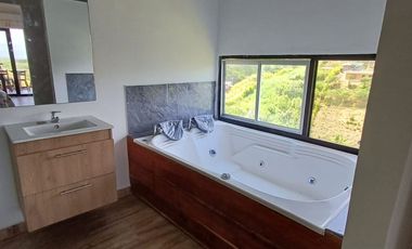 VENTA O PERMUTA INCREIBLE CASA CAMPESTRE A 10 MINUTOS DE QUIMBAYA (QUINDÍO) / Casa Campestre Eje Cafetero / Casa Campestre Nueva / Piscina / Jacuzzi