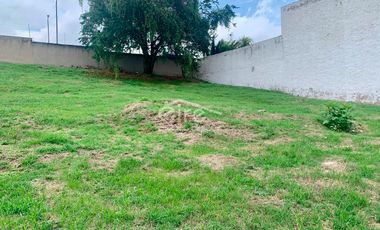 Terreno en venta en Bosques de Santa Anita, Tlajomulco de Zúñiga, Jalisco.