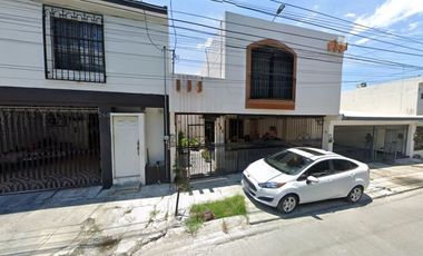 VENTA CASA 2 NIVELES SIERRA MORENA GUADALUPE NUEVO LEON