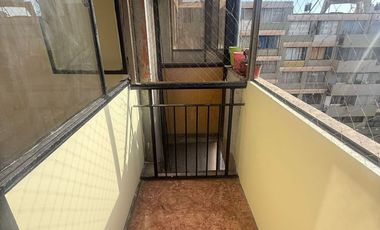 Vendo departamento a pasos de jumbo Angamos