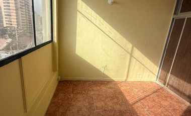 Vendo departamento a pasos de jumbo Angamos